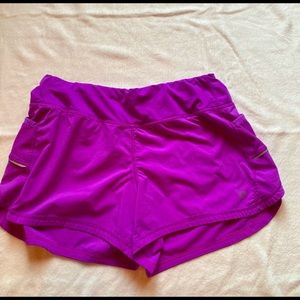 Athleta 3” short